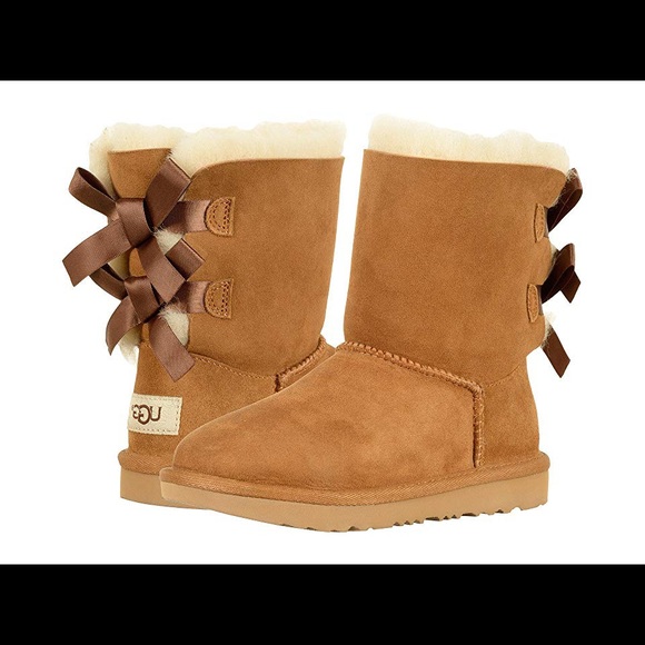 UGG Other - UGG Bailey Bow Chestnut toddler size 7